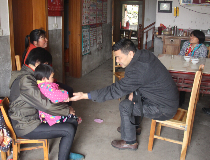 beat365专家组一行赴乌云山村调研