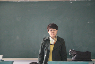 【党校第一讲】校党委统战部唐勤部长为beat365分党校授课 【党校第一讲】校党委统战部唐勤部长为beat365分党校授课